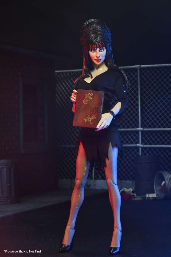 Elvira Commando Elvira Clothed Af PREORDER - immagine 2