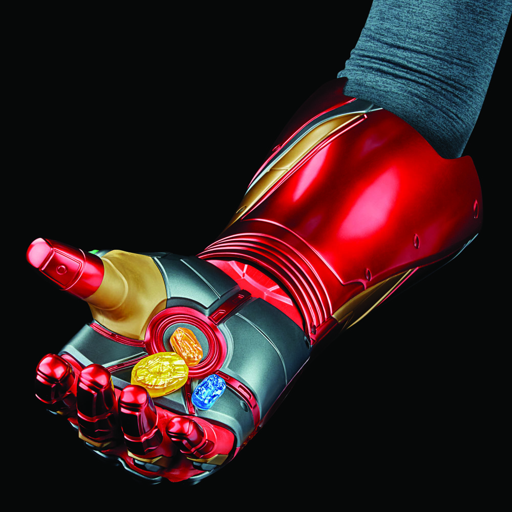 Marvel Legends Series Electronic Iron Man Nano Gauntlet PREORDER - immagine 7