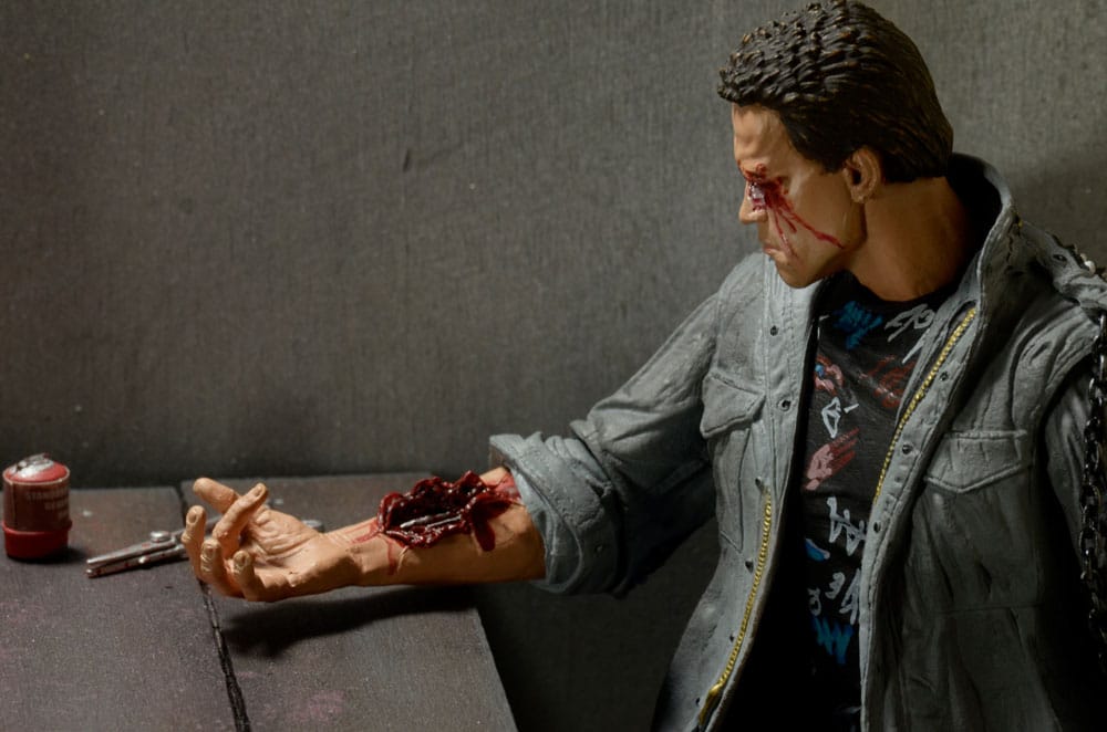 Terminator Action Figure Ultimate T-800 (Tech Noir) 18 cm PREORDER - immagine 11