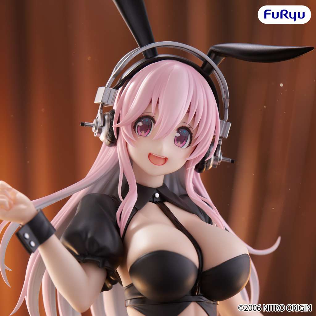 Super sonico reverse bunny bicute bunnies figure PREORDER