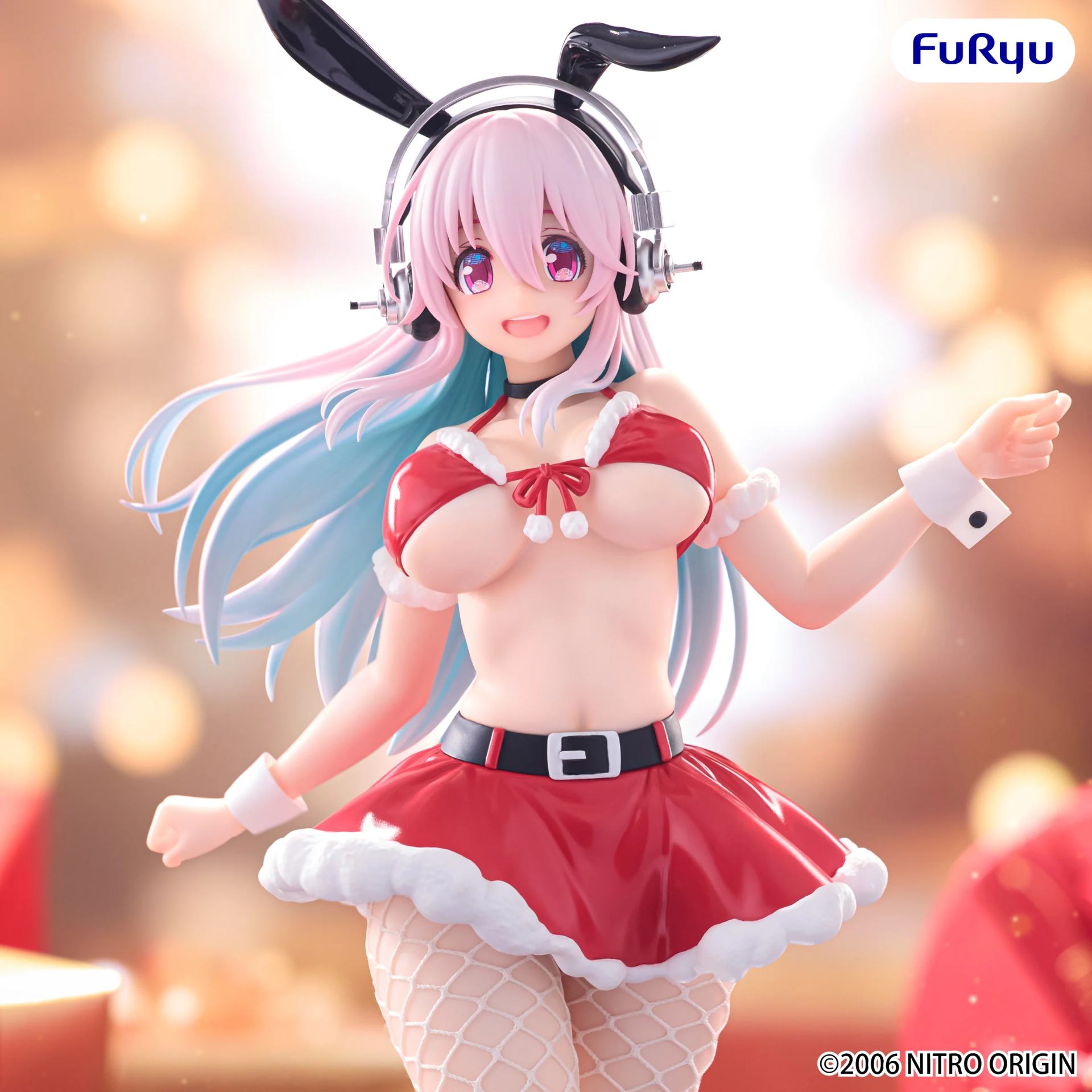 Super Sonico Santa Bicute Bunnies Figure PREORDER