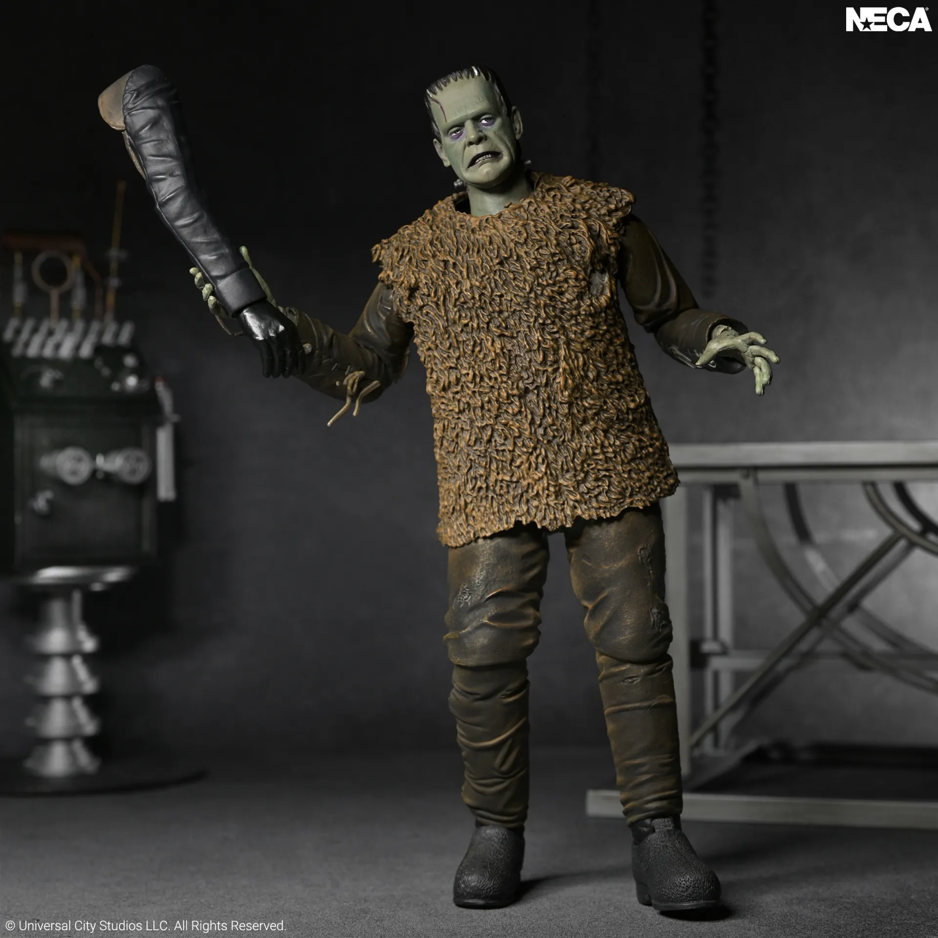 Universal Monters Frankenstein Monster Ultimate Action Figure PREORDER - immagine 8
