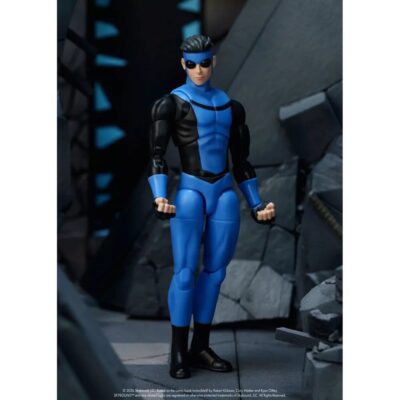 Invincible Action Figure Invincible 16 cm PREORDER