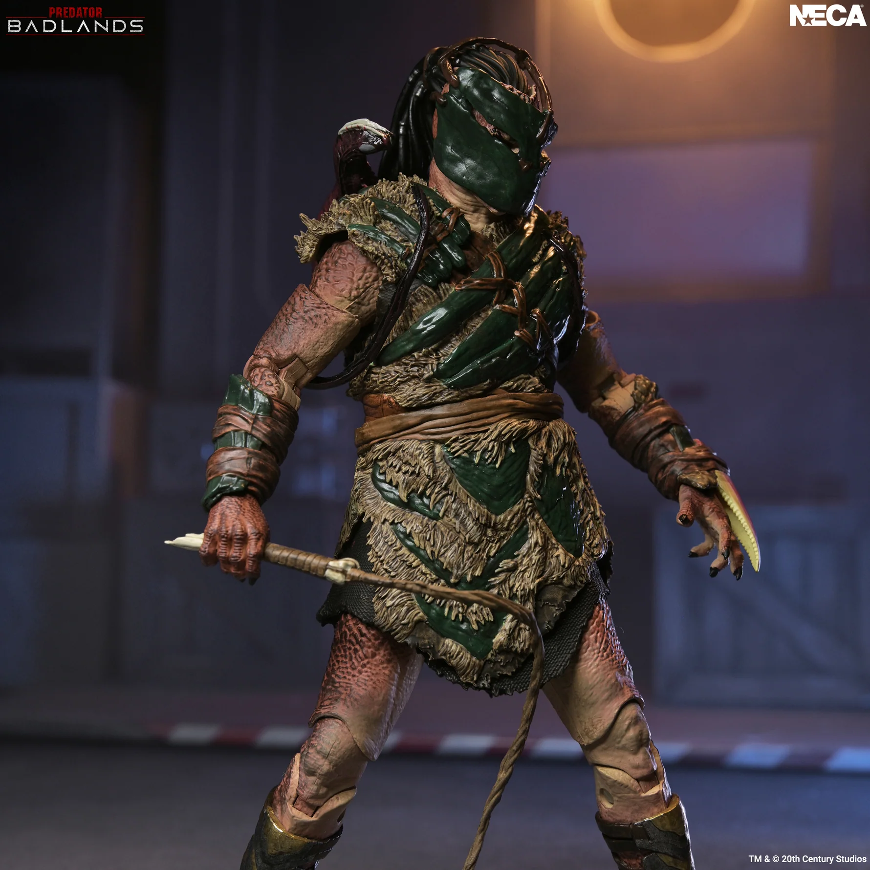 Predator Badlands Dek Bone Bison Armor Ultimate Action Figure PREORDER - immagine 4